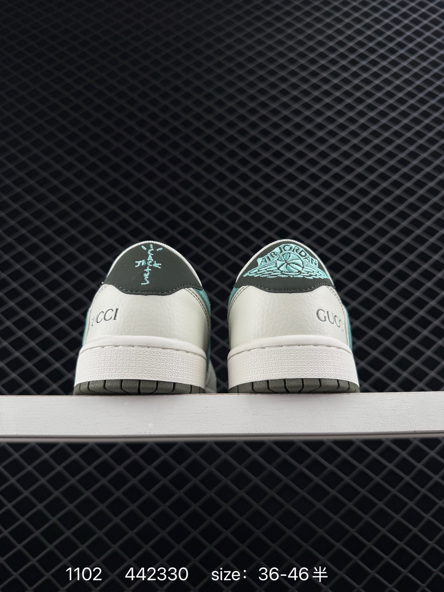 Nike Air Jordan 1 x Travis Scott